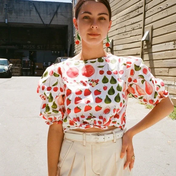 Lisa says gah Sadie fruit top size medium - Picture 2 of 6